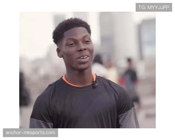 穆萨闪耀赛场展惊人潜力,新星崛起助球队竞争力跃升 穆萨闪耀赛场展惊人潜力,新星崛起助球队竞争力跃升