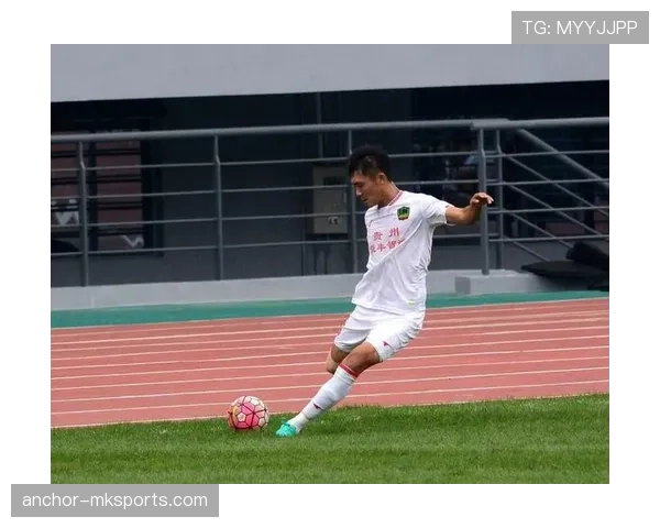 萨维奇关键表现助力球队防守稳固