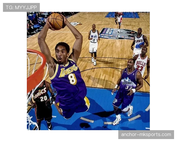 迈克·康利挡拆组织助攻显著提升球队节奏效率